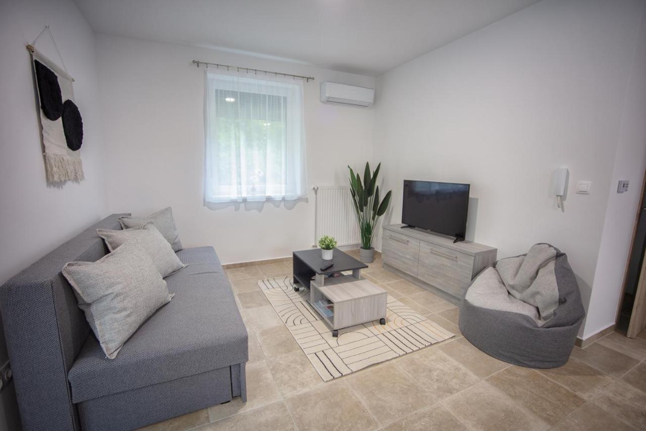 Forest Luxory Ii. Apartman Шарвар Экстерьер фото